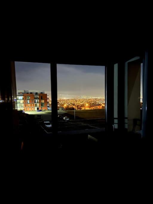 Cityscape Corner Apartment คลูจ-นาโปกา ภายนอก รูปภาพ